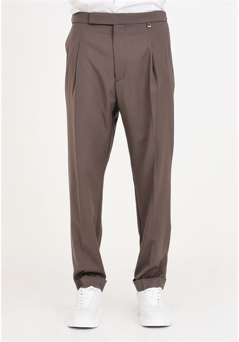 Brown men's trousers with pleats IM BRIAN | PA2857020